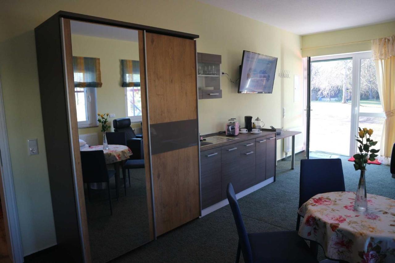 Pension Am Waldguertel Forst  Room photo